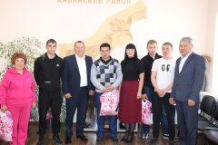В районе продолжается обеспечение жильем детей-сирот В районе продолжается обеспечение жильем детей-сирот